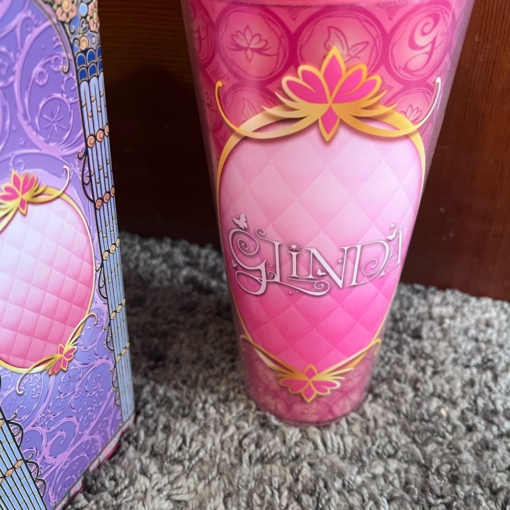 Wicked- Glinda Cup